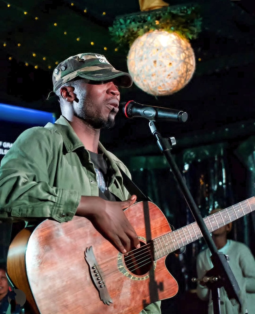 Arsene Tuyi agiye kumurika album “Inzu Ya 2” mu gitaramo kidasanzwe i Kigali