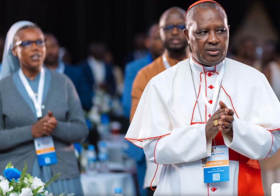 Kiliziya Gatolika igiye gukoresha AI mu iyogezabutumwa – Antoine Cardinal Kambanda