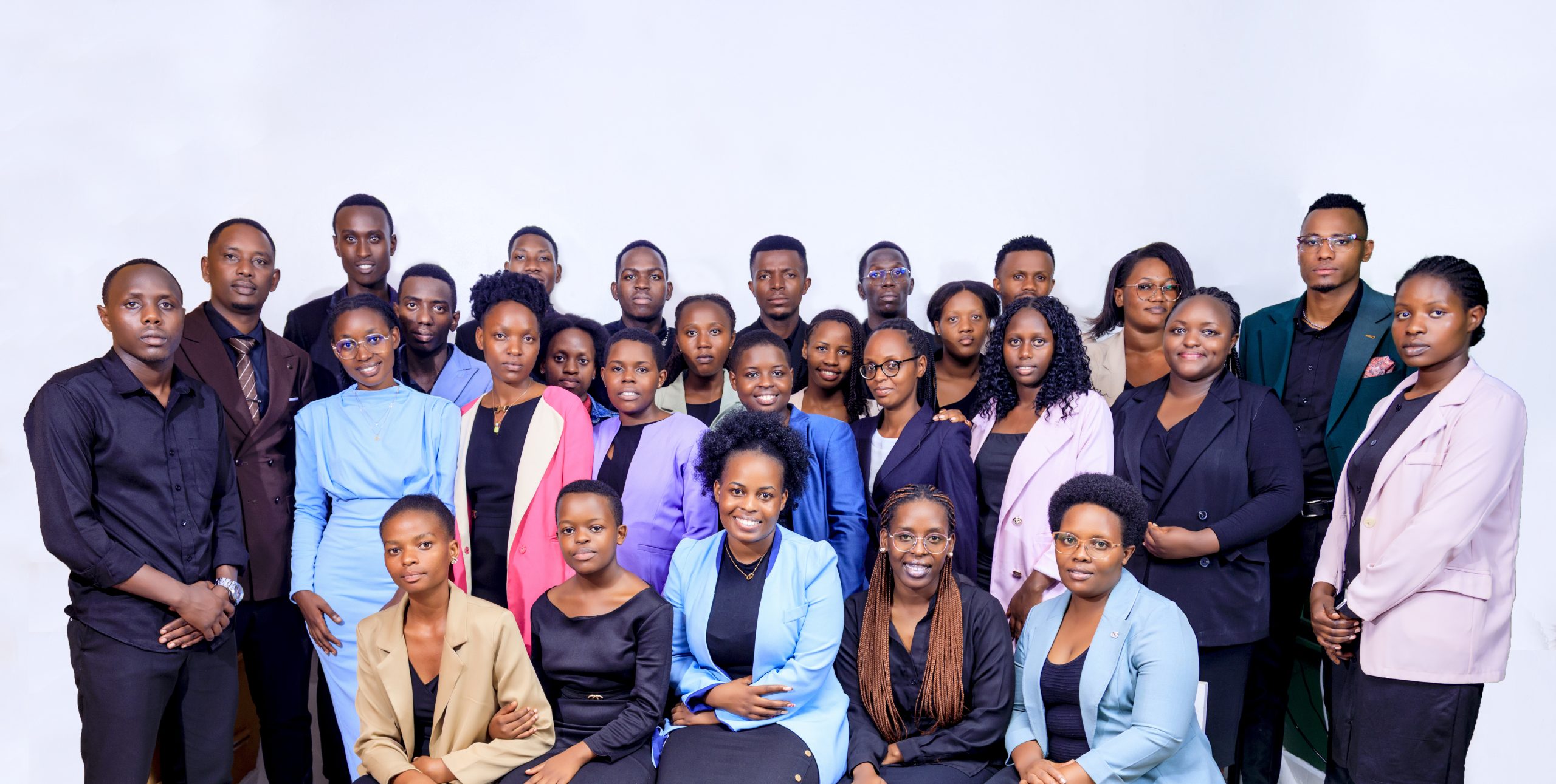 Injili Bora Choir, Trinity Worship Center na Light of Christ Group mu bazitabira igitaramo gikomeye cya Praise again ministry