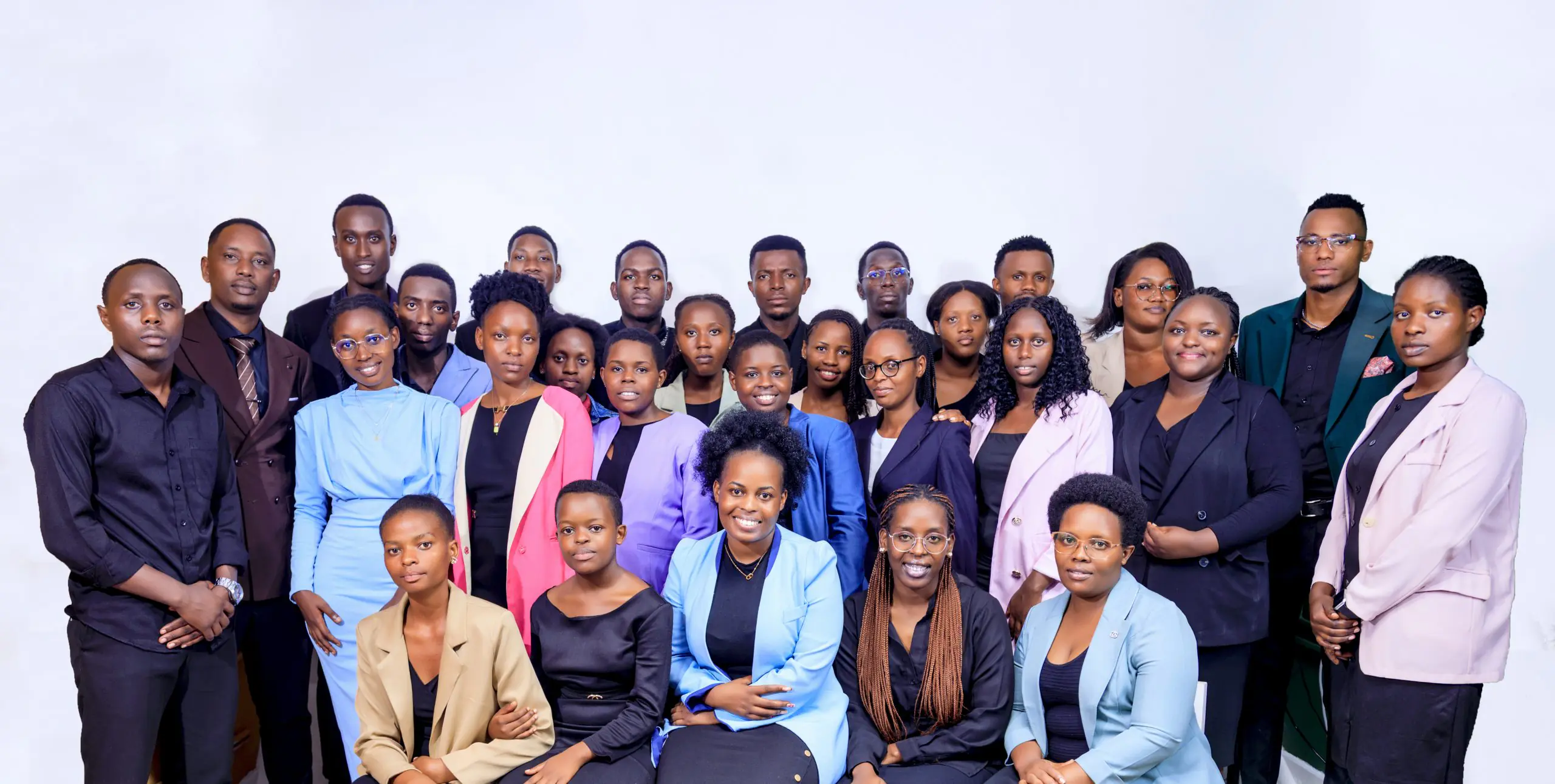 Injili Bora Choir, Trinity Worship Center na Light of Christ Group mu bazitabira igitaramo gikomeye cya Praise again ministry