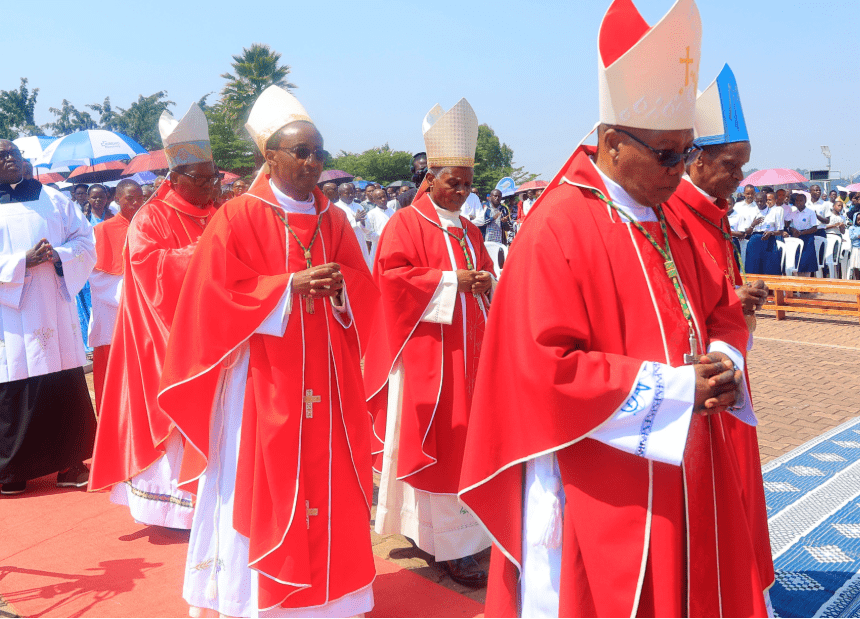 Ubutumwa bwa Bikira Mariya I Kibeho bwongeye kugarukwaho ubwo hizihizwaga Yubile y’’imyaka 25 amabonekerwa yemejwe na Kiliziya