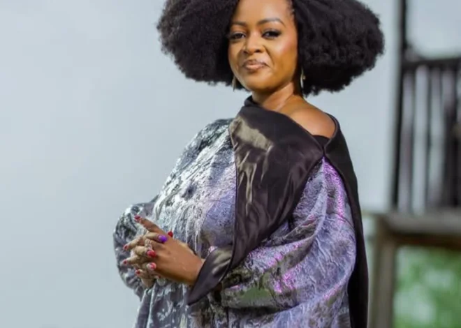 Aline Gahongayire: Kwikunda no kwiyubaka ni umuti ukomeye urinda kwiheba