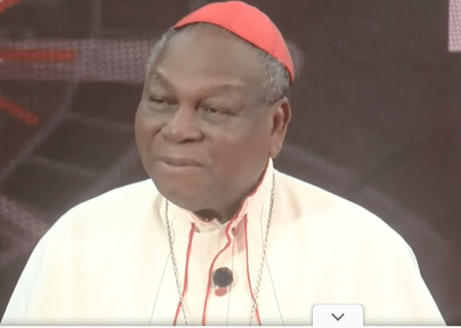 Nta muntu ntinya_ Cardinal Onaiyekan yanze kwisubiraho ku byo yavuze kuri Guverinoma ya Nigeria
