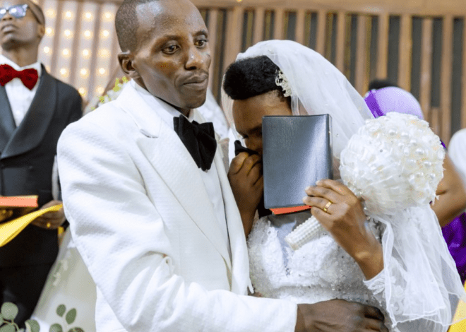 Nyuma y’imyaka 34 babana bitemewe n’amategeko, Mudenge na Vestine bakoze ubukwe bafashijwe na ADEPR