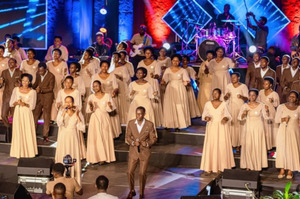 Love Family Choir yashyize hanze indirimbo Turirimbe imwe mu zizaba zigize umuzingo Amateka ya Yesu