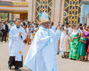 Abakristu ba Paruwasi ya Ruyenzi basabye ko hubakwa Ingoro ya Mutagatifu Stanislas wa Yezu na Mariya