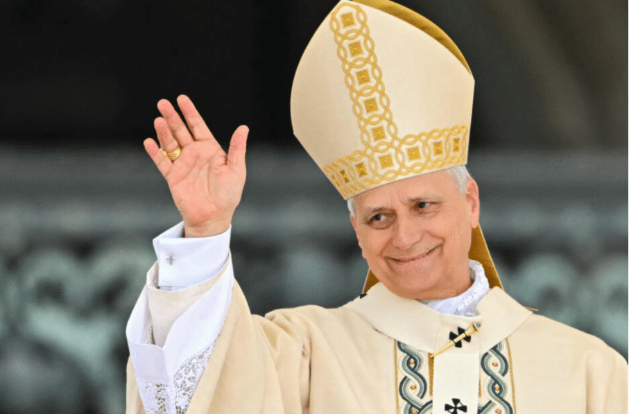 Papa Leon XIV yasanganywe kanseri yo mu bihaha