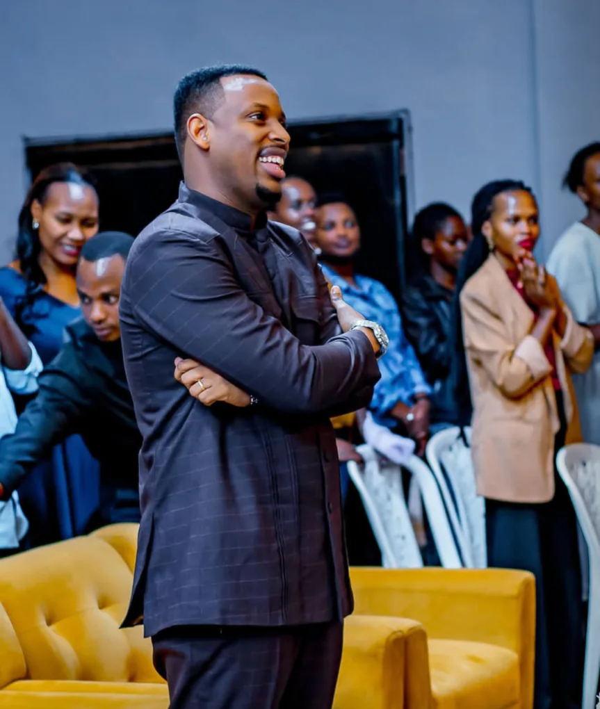 Pastor Mugisha Jackson ategerejwe I Rubavu mu gitaramo gikomeye cyateguwe na Zion temple celebration center